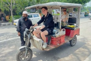 Delhi: Prywatna wycieczka po starej i nowej części Delhi – całodniowa lub wycieczka półdniowa