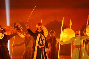 Delhi: Punaisen linnoituksen valo- ja ääninäytös Opastettu kierros