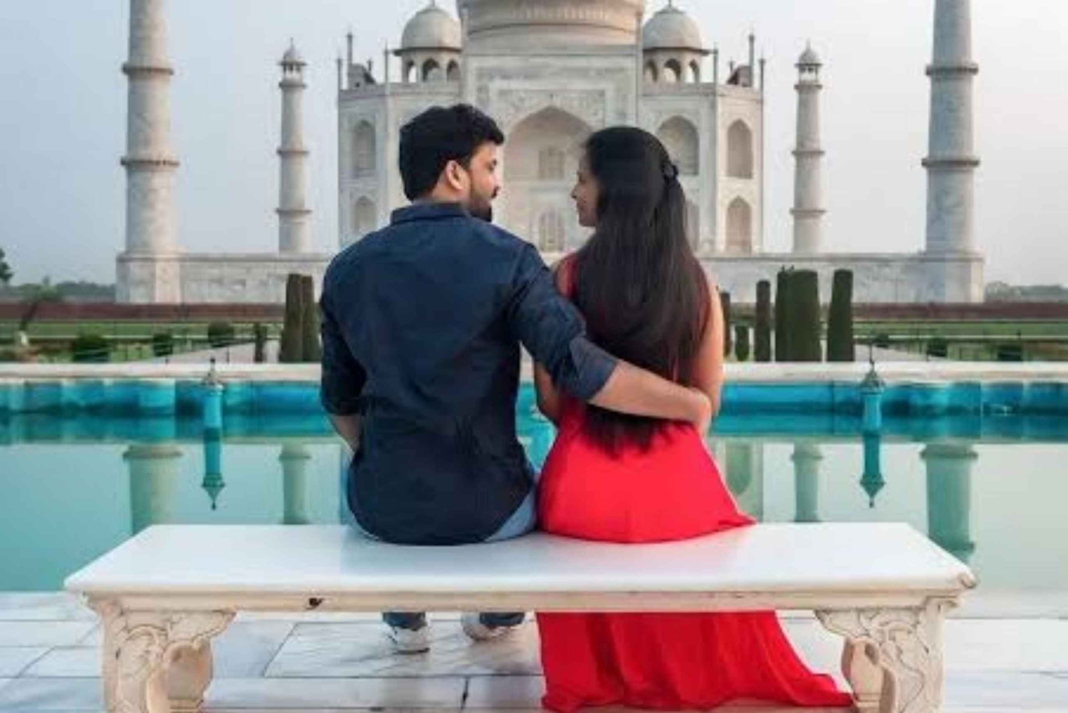 Delhi: dagtrip naar de Taj Mahal en het Agra Fort vanuit Delhi met de auto