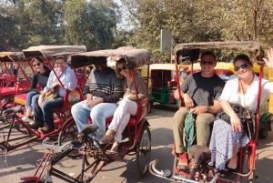 Wycieczka zakupowa po Delhi z przewodnikiem