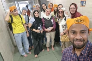 Delhi: Spirituelle Morgentour, Tempelbesichtigungen und Frühstück