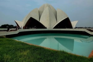 Delhi: Spirituelle Morgentour, Tempelbesichtigungen und Frühstück