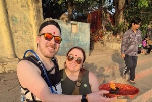 Delhi: meditación espiritual y paseo en barco con un músico folclórico