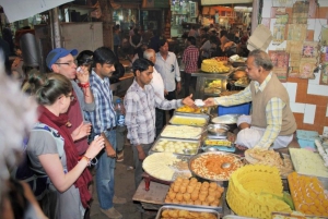 Delhi : Visite à pied de l'ancienne Delhi avec dégustation de plats traditionnels