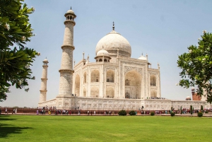 Delhi: Excursão de um dia ao Taj Mahal e Agra no trem expresso Gatimaan