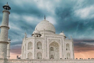 Vanuit Delhi: Dagtrip Taj Mahal en Agra Fort met de sneltrein