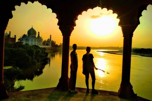 Delhi: Taj Mahal Sunrise Tour djurliv Elefantskydd