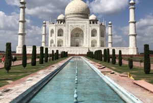 Delhi: Taj Mahal Sunrise Tour Elefantenschutz in freier Wildbahn