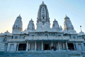 Delhin koko päivän opastettu temppeli- ja hengellisten maamerkkien kierros