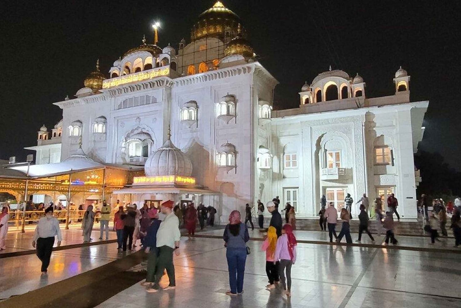 Delhi Temples and Spiritual Sites Tour with Light sound Show