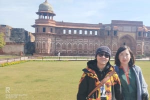 From Delhi: Sunrise Taj Mahal & Agra Day Trip With 5* Lunch