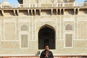 From Delhi: Sunrise Taj Mahal & Agra Day Trip With 5* Lunch