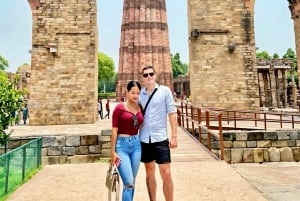 Delhi: privé-stadstour van een halve dag met toegangsbewijzen