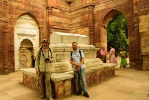 Delhi Upgraded: Premium auto, stadsrondleiding op maat