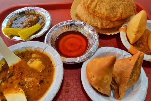 Delhi: Vegetarian Street Food Walking Tour