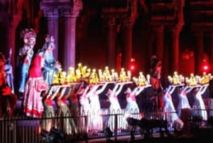 Delhi's Red Fort: 2-hour Guided Evening Light & Sound Show