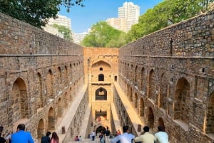 Discover Delhi: Personalized Tour of Old & New City Wonders