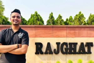 Discover Old & New Delhi: Private Tour with Street Food