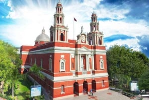 Delhi divina: tour di un giorno intero di templi e siti spirituali