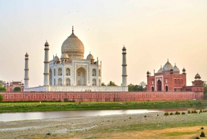 Evening tour of Agra city with Sunset Taj Mahal & Agra Fort