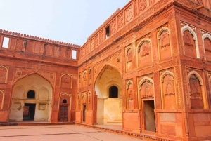 Utforsk 3-dagers Golden Triangle Tour med hotell fra Delhi