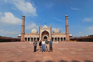 Tour Privado de la Famosa Comida Callejera y Tuk-Tuk por la Vieja Delhi