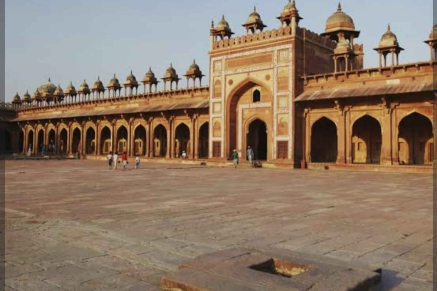 Экскурсия по Фатехпур-Сикри и Мехтаб-Багху на закате