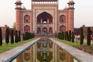 Из Агры: однодневная экскурсия по Тадж-Махалу и городу по системе «все включено»
