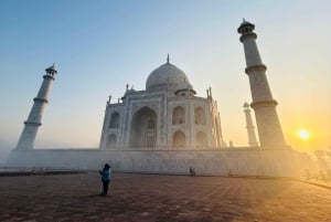 Из Агры: однодневная экскурсия по Тадж-Махалу и городу по системе «все включено»