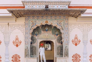 Agrasta: Jaipur Private Tour autolla Delhi Drop vaihtoehto