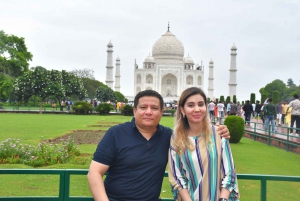 From Agra: Local Agra Tour with Transportation and Guide