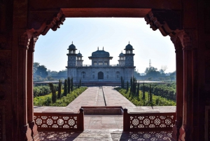 Au départ de Bangalore : Visite guidée privée du Taj Mahal et d'Agra