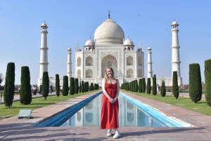 Från Delhi Taj Mahal Sunrise Tour med bevarande av elefanter