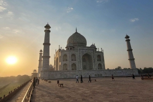 Vanuit Delhi: 2-daagse rondleiding door Agra & Fatehpur per supersnelle trein