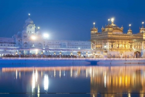 Fra Delhi: 2-dages Amritsar Golden Temple & Wagah Border Tour