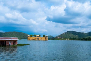 Triangolo d'Oro: 2 giorni ad Agra e Jaipur da Delhi