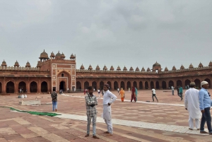 Från Delhi: 2 dagar Taj Mahal & Agra Tour med Fatehpur Sikri