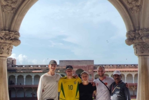 デリー発：3日間ゴールデン・トライアングル デリー、アグラ、ジャイプールツアー