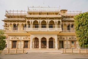 Delhistä: 3 päivän yksityinen kultainen kolmio -kiertue hotelleilla