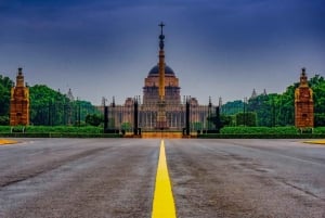 Из Дели: 4-дневный роскошный тур по Золотому треугольнику с проживанием в отелях