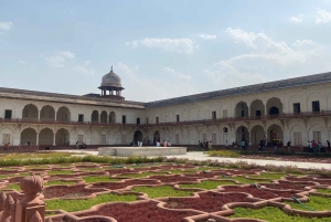 Vanuit Delhi: Agra-dagtour per Gatimaan-trein met Taj Mahal