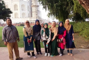 From Delhi: Agra Day Tour by Gatimaan Train with Taj Mahal