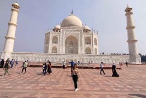 Из Дели: осмотр достопримечательностей Агры с посещением храма Господа Шивы