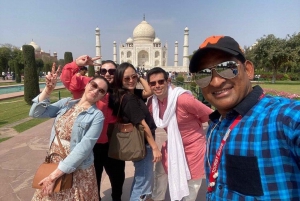 Agra: Taj Mahal Skip-the-Line Guided Tour Zwiedzanie z przewodnikiem