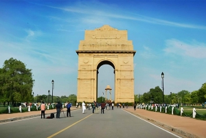 Delhin lentokentältä: Delhi City Tour