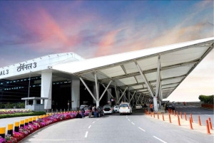 Fra Delhi lufthavn: Guidet tur i gamle og nye Delhi