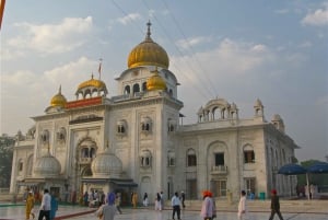 Von Delhi aus: All-inclusive-Tour durch Alt- und Neu-Delhi mit Optionen.