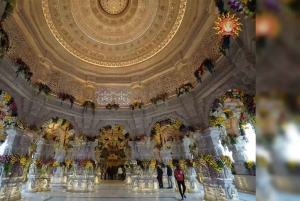 Desde Delhi: Excursión de 2 días a Ayodhya con vuelo de ida y vuelta