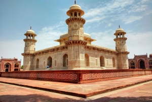 De Delhi: Excursão 1 Dia ao Taj Mahal, Forte de Agra e Baby Taj