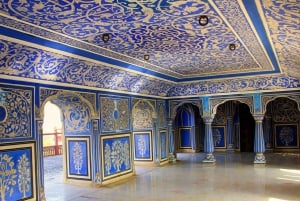 From Delhi: Full Day Jaipur City Guided Tour with Lunch